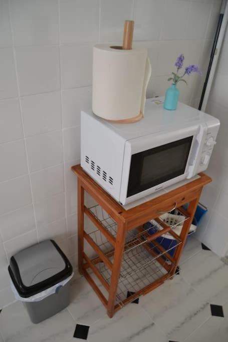 Cozy And Well Connected Apartment Севилья Экстерьер фото